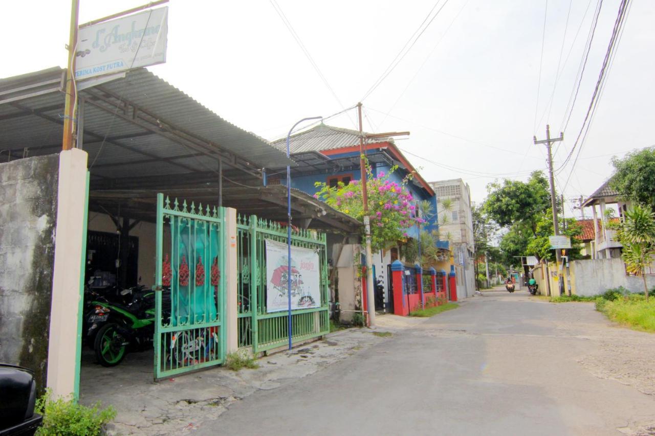 Wisma Sarjana Guesthouse Maguwo Eksteriør bilde