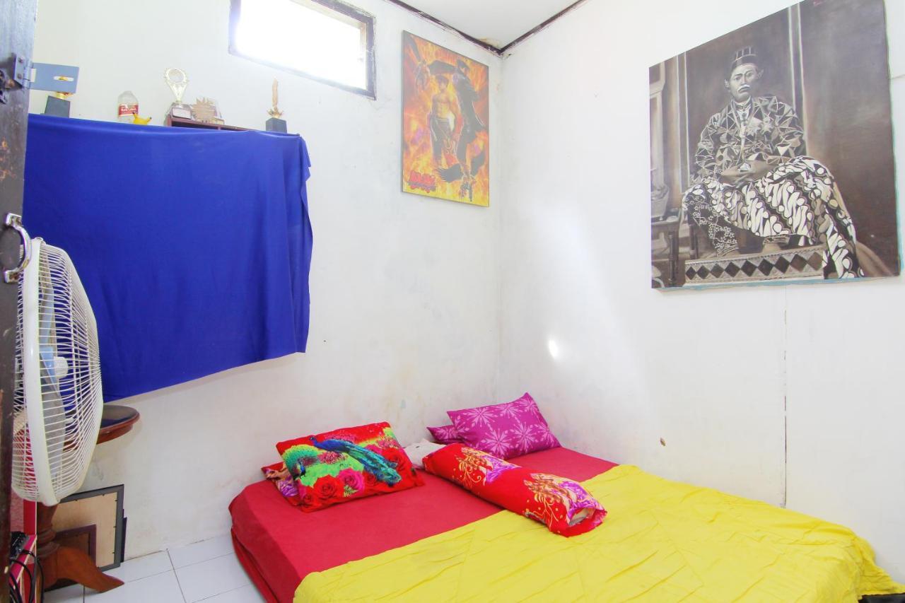 Wisma Sarjana Guesthouse Maguwo Eksteriør bilde